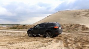MITSUBISHI PAJERO SPORT 3.0