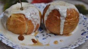 Печеные яблоки в духовке