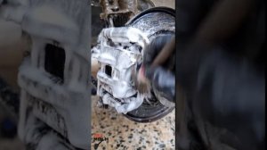 How to clean Parking brake shoes