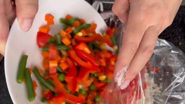 Самый вкусный ужин! Курица с рисом и овощами в рукаве!