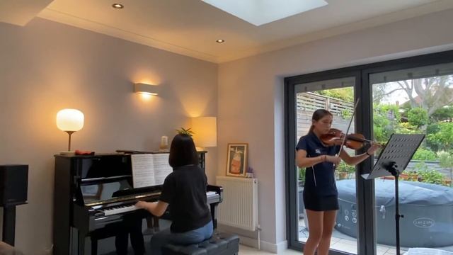 Por una cabeza (Tango) by Gardel смотреть онлайн