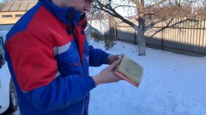 Замена воздушного фильтра (снятие крышки двигателя) Фольксваген Джетта 2.5 атмосферный двигатель