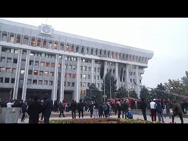ЦИК Киргизии признала результаты выборов недействительными