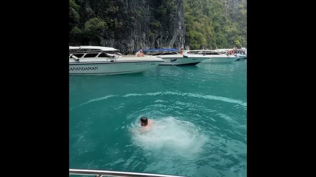 Обиколихме 4 острова в Тайланд смотреть онлайн