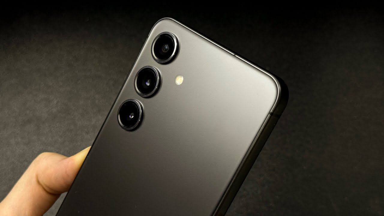 ТЕПЕРЬ НЕ ТАК БОЛЬНО. Galaxy S24 - обзор нового флагмана Samsung смотреть онлайн