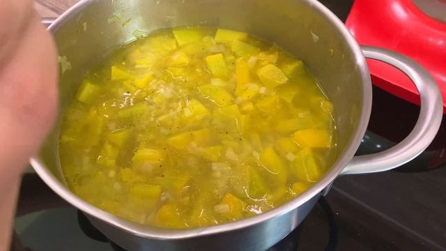ТЫКВЕННЫЙ СУП ПЮРЕ (Рецепт с копченым мясом) ВКУСНЫЙ СУП ИЗ ТЫКВЫ смотреть онлайн