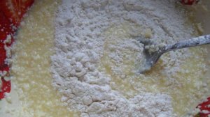 Шарлотка на кефире