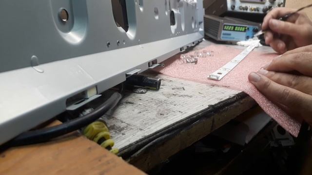 Диагностика и ремонт телевизора LG (нет подсветки) смотреть онлайн