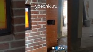 Кирпичный камин с двухсторонней топкой