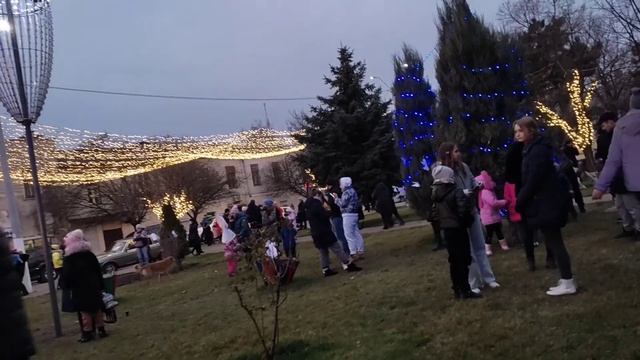 Vlogmas 19 ?: Праздник Святого Николая ?Идём на праздник ❤️ Сказочно ❄️# 1️⃣9️⃣ декабря ? смотреть онлайн