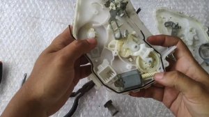 Replace Door Lock Motor Honda Stream RN6| Door Lock Dismantle| Tukar Motor Door Lock| Mabuchi Motor