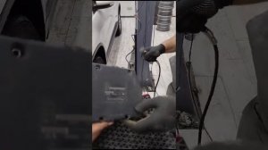 mersedes w203,ремонт блока abs,победа была в стертых щетках насоса)
