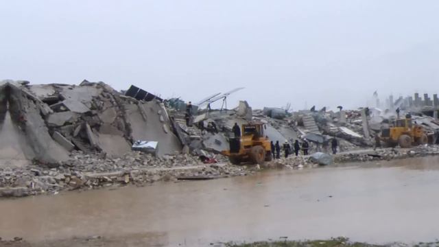 M7.8 زلزال نهاية العالم يضرب تركيا، سوريا، لبنان مصرالاردن والسعودية! مشاهد رهيبة مع عاصفة ثلجية смотреть онлайн