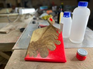 Огненная доска из эпоксидной смолы