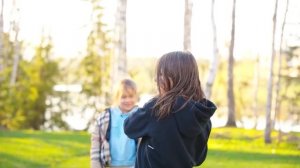 Играем в старые игры: жмурки, съедобное-несъедобное, море волнуется раз