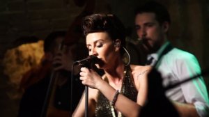 Перебиты, поломаны Крылья - несравненная Мадемуазель Зизи