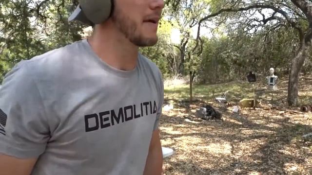 Новый Desert Eagle прекрасен, и вот почему    Разрушительное ранчо   Перевод Zёбры