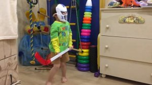 Учимся играть в хоккей часть 2 Learning to play hockey part 2