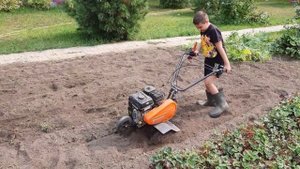 Вспашка земли культиватором Хусгварна осенью 2022 г. Результат отличный !