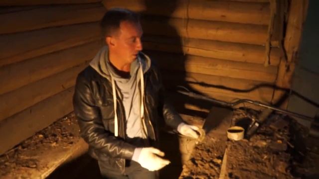 Клад в погребе старого дома!