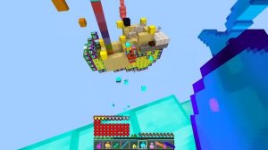 ЗОЛОТО ИЗ ЛАКИ БЛОКОВ НУБА ПРОТИВ АЛМАЗ ИЗ ЛАКИ БЛОКОВ ПРО В МАЙНКРАФТ! НУБ ПРОТИВ ПРО ЛАКИ БИТВА