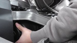 mitsubishi RVR low beams bulb replacement