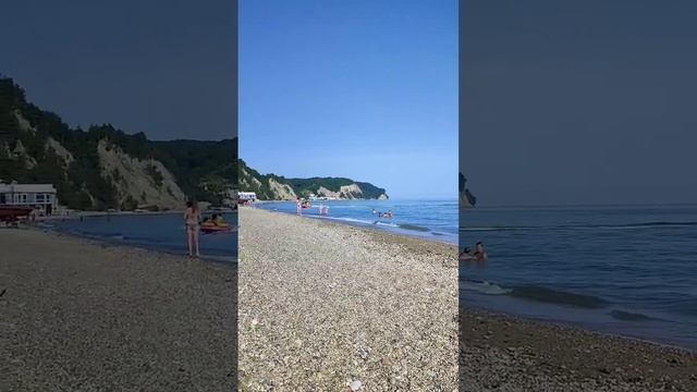 Песчаный пляж в Пицунде,Рыбзавод 29 мая +25 за бортом #абхазия #женскоетаксивабхазии