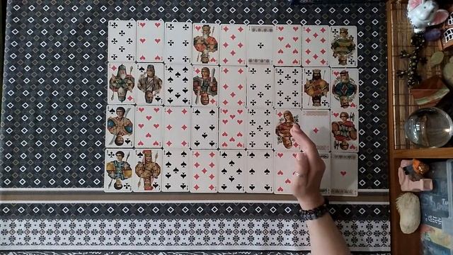 Гадание на 4 Дамы ❤️♣️♦️♠️ для ❤️ Короля.