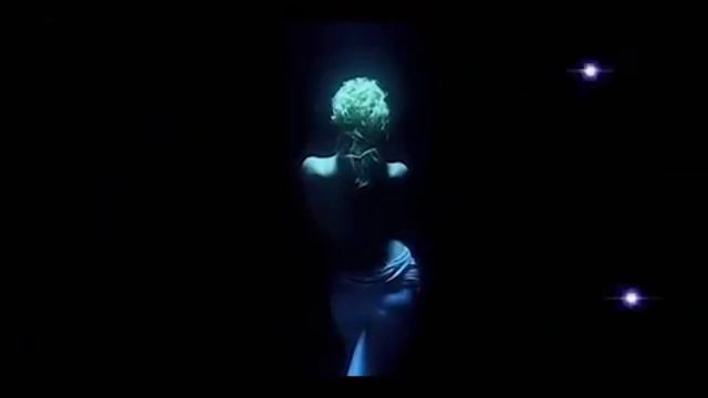 УГАДЫВАЕМ ПОПУЛЯРНЫЕ ПЕСНИ ДЕСЯТИЛЕТИЙ ВМЕСТЕ С "КАИ - ЗИЛАНТ" смотреть онлайн