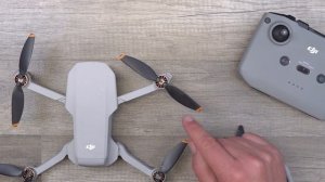 DJI Mini 2 Tutorial - How to Change the Propellers