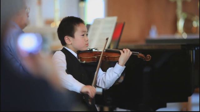 Violin Prodigy Spencer Tsai, age 7, - Max Bruch "Violin Concerto No.1 in G Minor 1st movement" смотреть онлайн