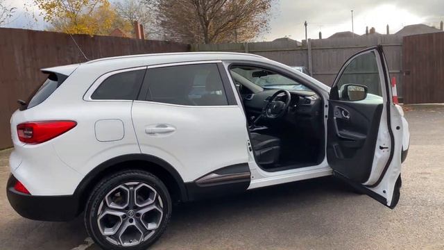 Renault Kadjar 1.2 TCe Dynamique S Nav SUV 5dr Petrol Manual Euro 6 (s/s) (130 ps) смотреть онлайн