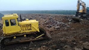 ЧТЗ Т-170 в работе.