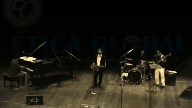 Kenneth Saravia.Chica de Ipanem. Bossa Nova. Samba de una nota. Samba.avi. HD смотреть онлайн