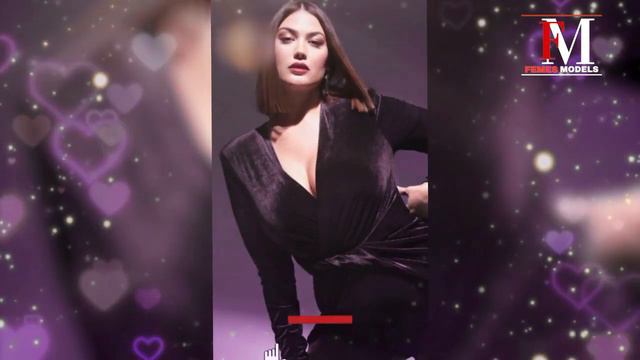 DANIELLE DAVIS Curvy Model & Plus Size Star, Biography