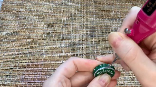 БРЕЛОК ИЗ ПИВНОЙ КРЫШКИ ? смотреть онлайн