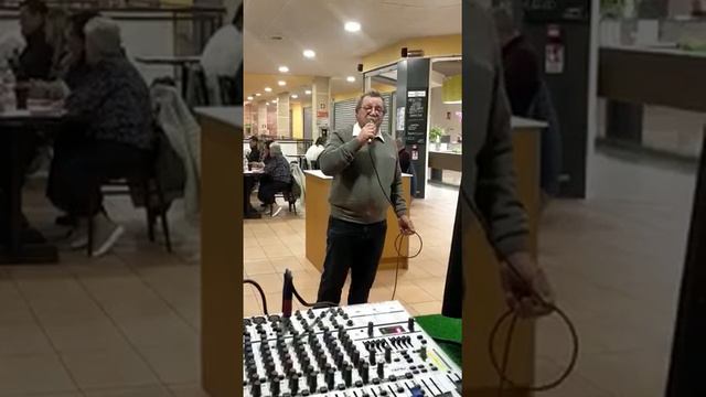 Paolo Russotto cover di Adriano Celentano Una carezza in un pugno смотреть онлайн