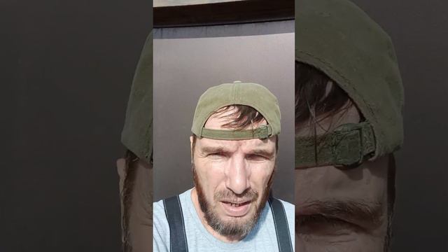 Хейтер, или очередное быдло? 
ЗДЕСЬ ПРОХОДЯТ ТРАНСЛЯЦИИ: https://live.vkplay.ru/andykotov