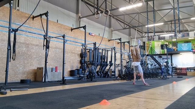 Долгий мучительный движ смотреть онлайн