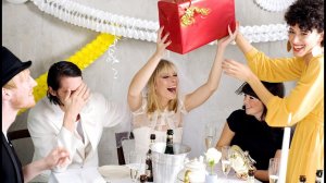 Современно поздравить на свадьбе, заказать фото кино с музыкой