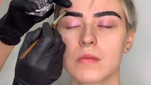 Окрашивание бровей КРАСКОЙ Brow Henna | как правильно строить форму и подобрать оттенок