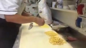 Готовим домашнюю пасту феттучини