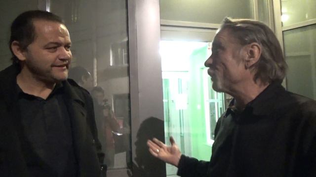 Лёха Никонов берёт интервью у Кристофа Ханна (SWANS) смотреть онлайн