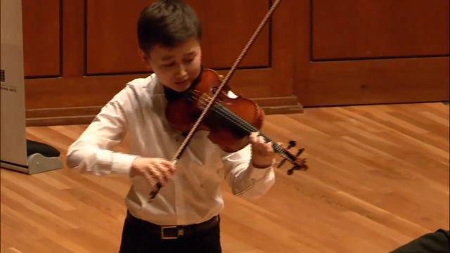 Daniel Lozakovitj -- Menuhin Competition 2014 - Junior Final (Part 1.2) смотреть онлайн