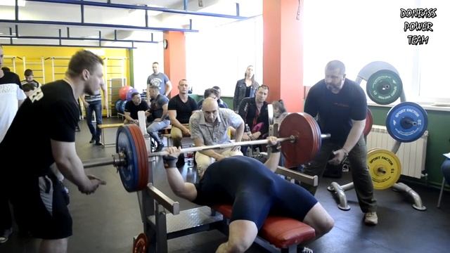 Владимир Лященко - Жим лежа 220х1 смотреть онлайн