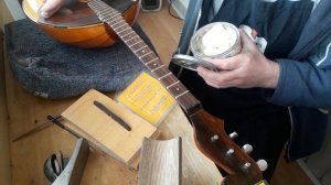 Ремонт домры. В условиях карантина.
