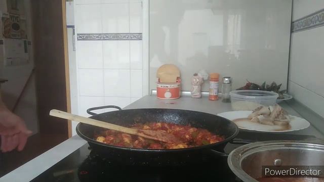 Cómo hacer una paella de marisco смотреть онлайн