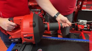 Аккумуляторная прочистная машина MILWAUKEE M18 FUEL FDCPF8