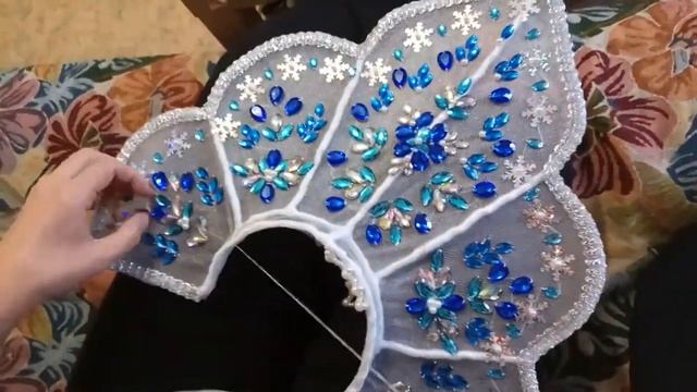 Изготовление кокошника из фатина (часть 4) смотреть онлайн