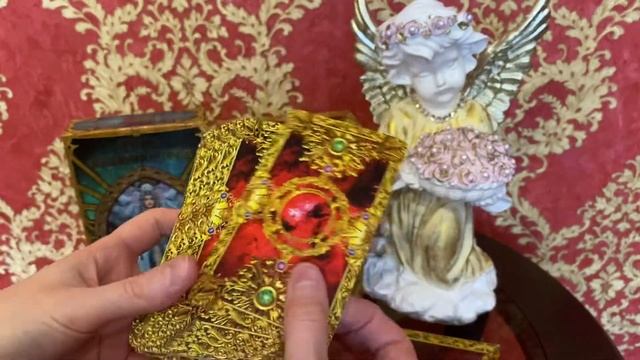 Обзор колоды таро Апокалипсиса и таро Иллюминатов. #таро#обзортаро#гадание#картытаро